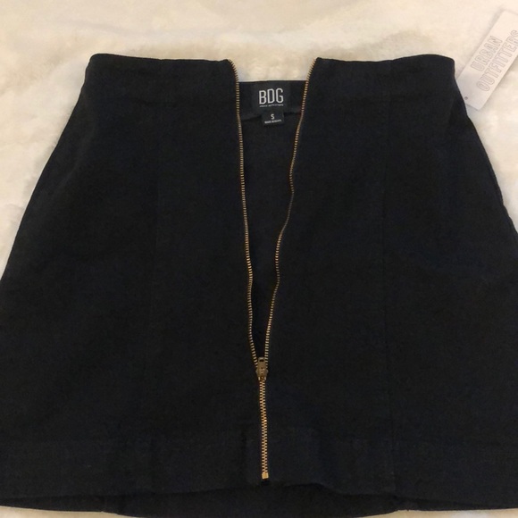 Black denim zipper skirt - Picture 4 of 9